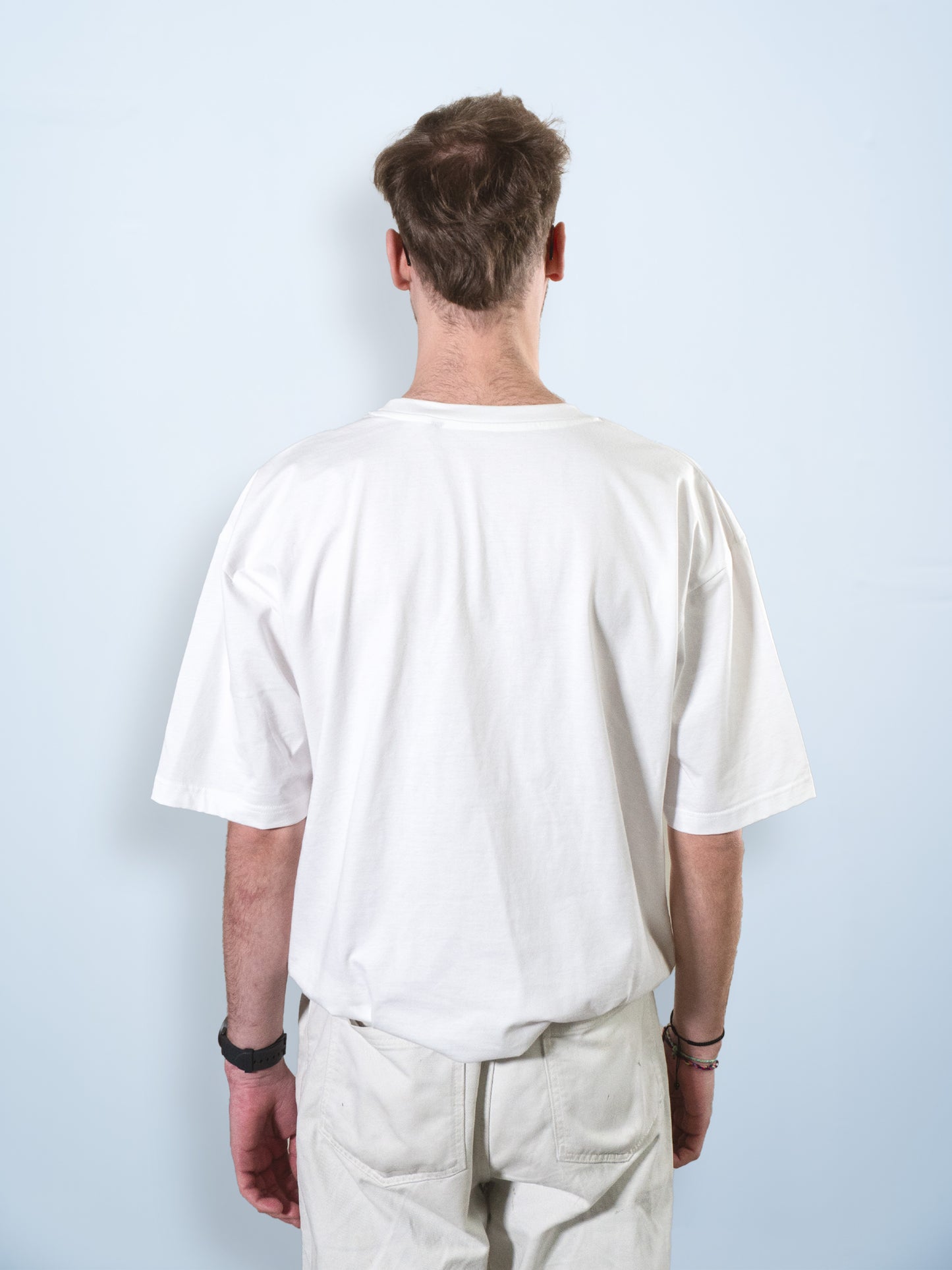 1FINGERUP GEGEN NAZI LOGO TEE
