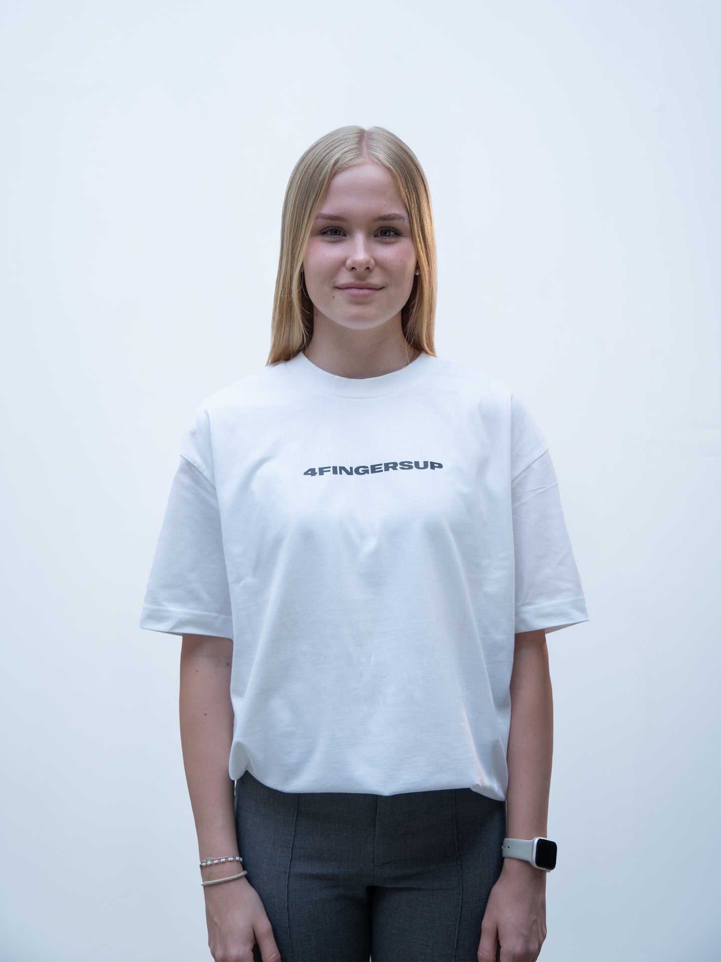 4FINGERSUP TEE