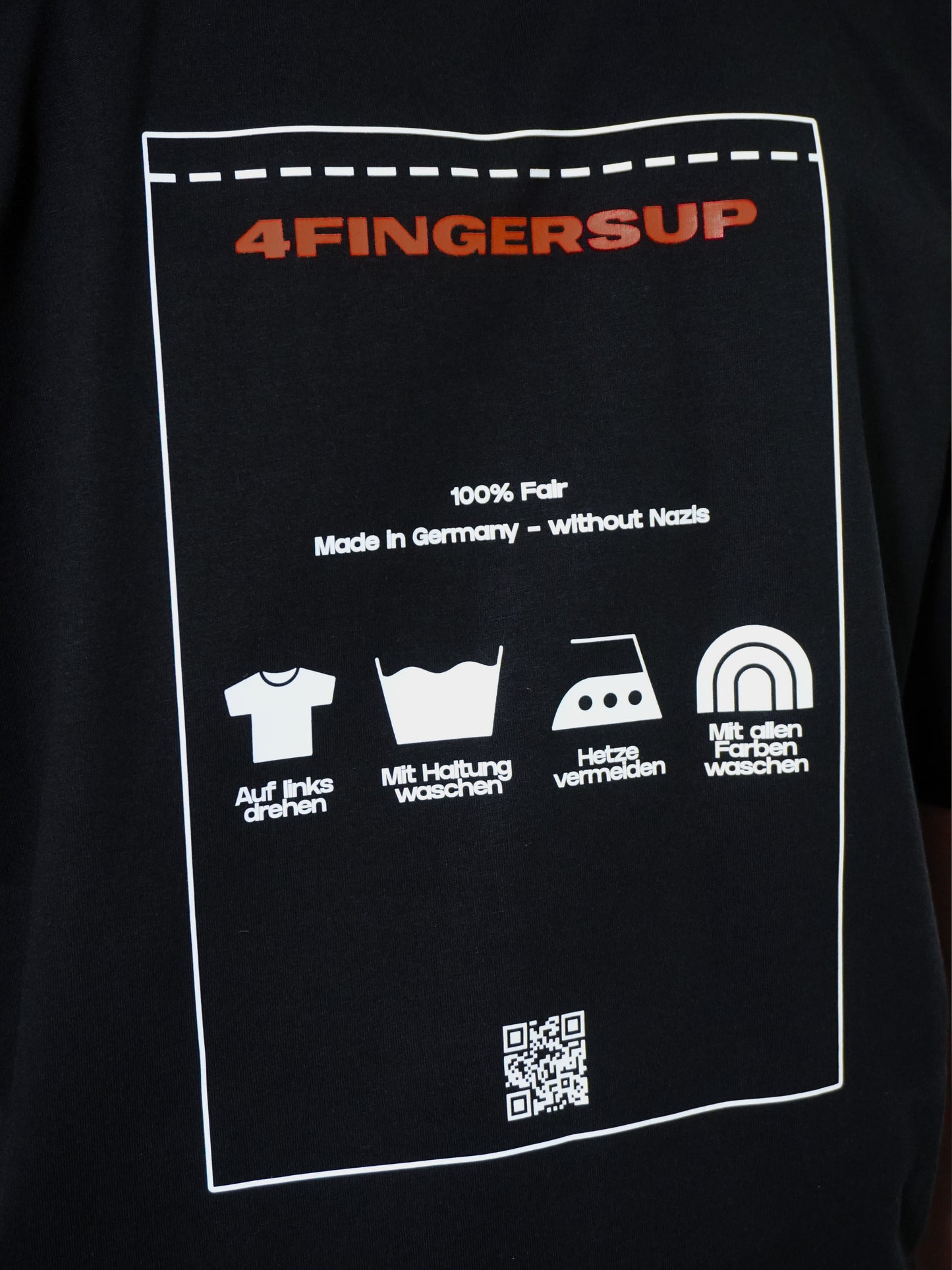 CARE LABEL TEE