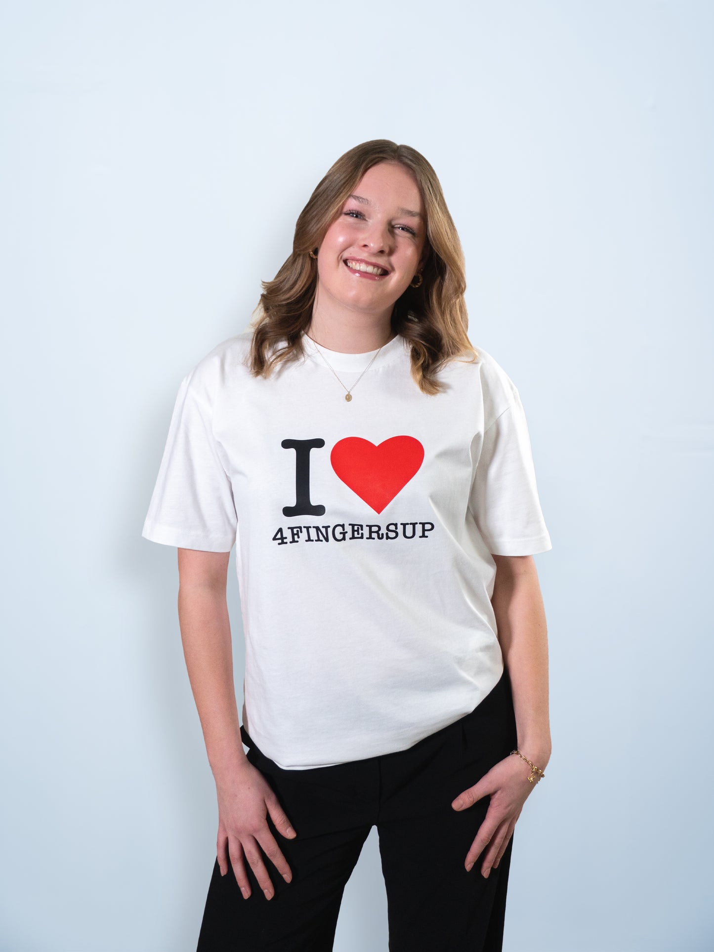 I ♥ 4FINGERSUP TEE